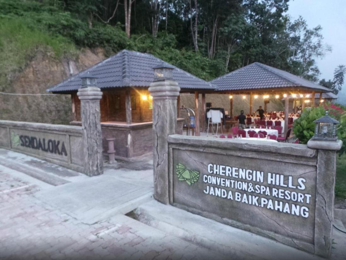 Cherengin Hill Convention & Spa Resort Janda Baik Eksteriør billede